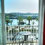Spacious Seafront 2 Bedrooms With Hot Tub Gogzr-5 *