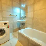 Spacious Seafront 2 Bedrooms With Hot Tub Gogzr-5 Apartamento *