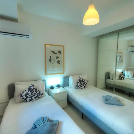 Spacious Seafront 2 Bedrooms With Hot Tub Gogzr-5 Apartment Gzira