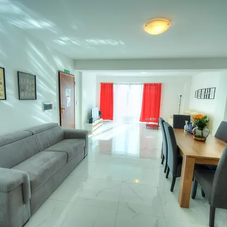 Spacious Seafront 2 Bedrooms With Hot Tub Gogzr-5 Apartment